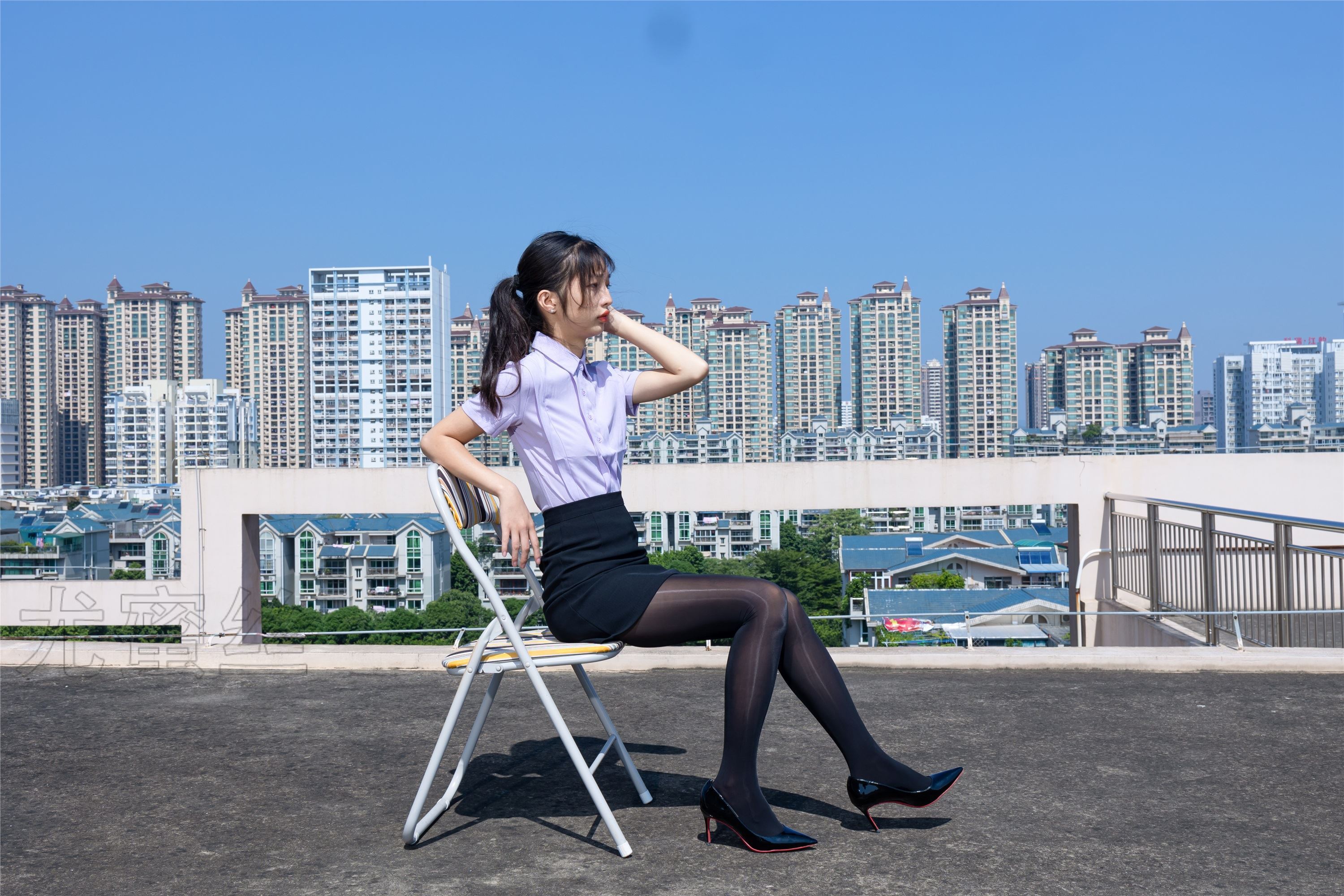 尤蜜丝 穿搭写真 NO.083